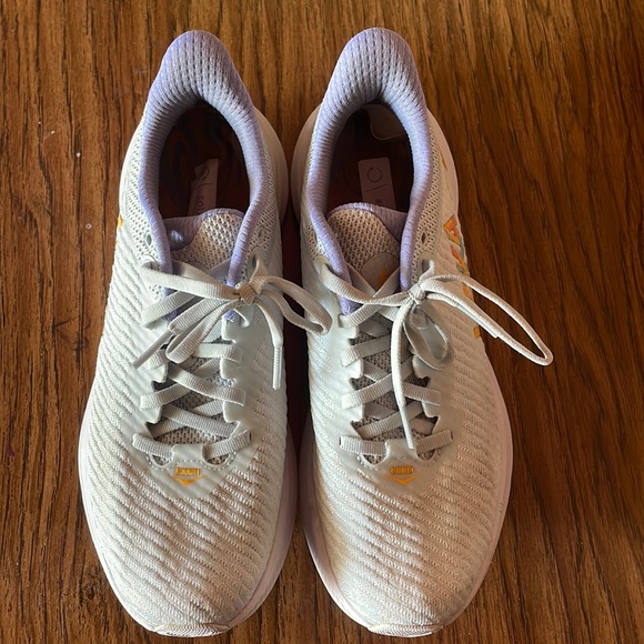 Hoka Shoes - 6.5 women’s Hokas